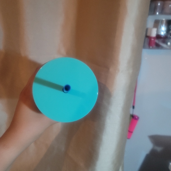 Ombre Starbucks Venti Cold Cup - Picture 2 of 4